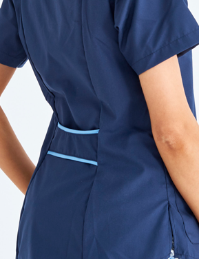 Detalle de confección JL Uniformes